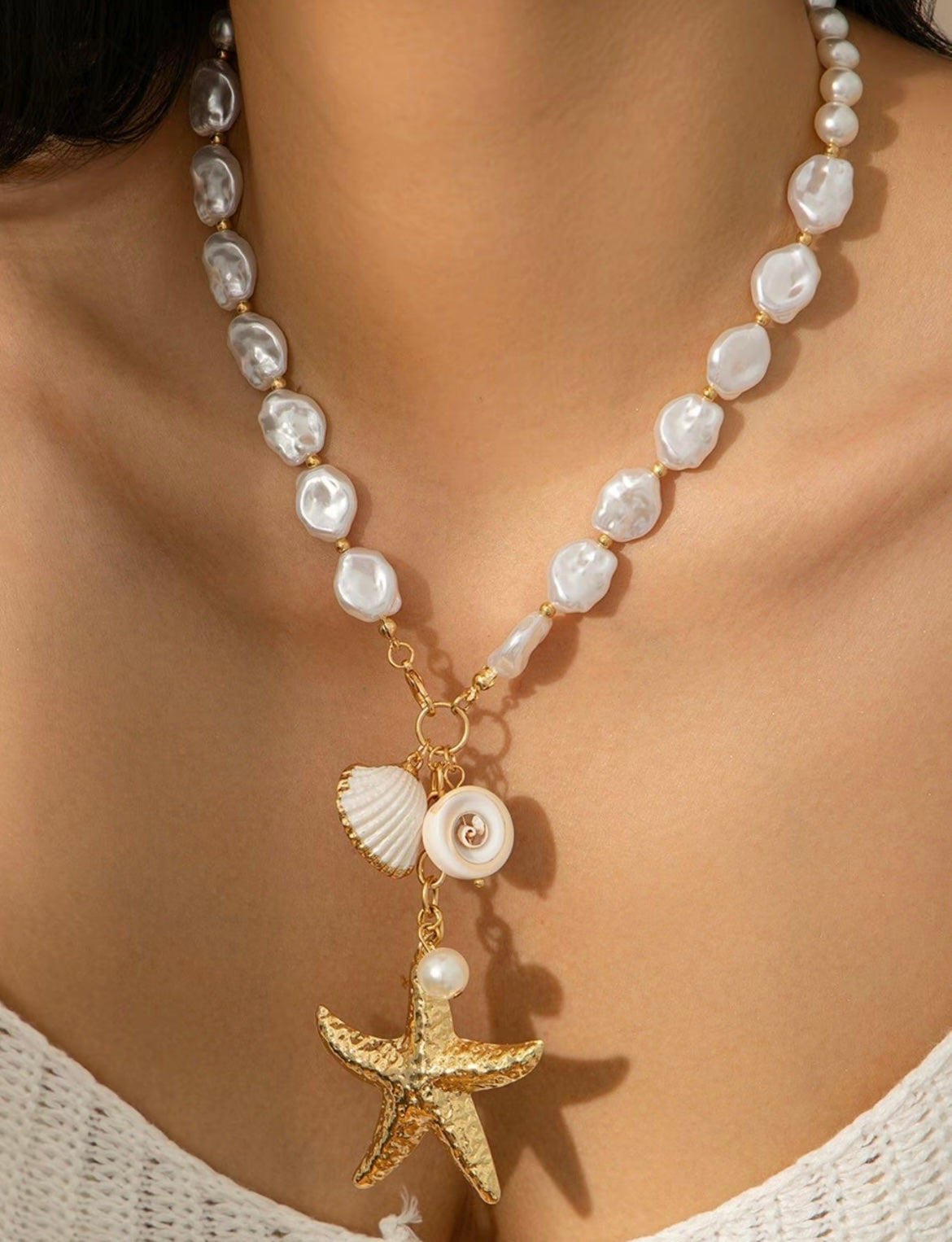 Starfish & Shell Pendant Necklace